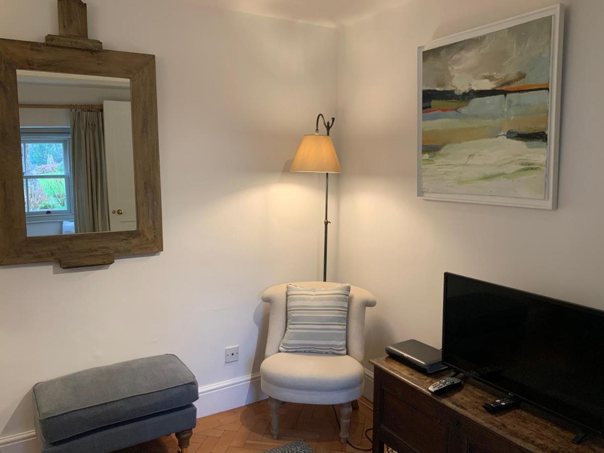 Masons Cottage, An Idyllic Retreat In An Area Of Outstanding Beauty, Close To Blenheim Palace, Oxford & The Cotswolds Stonesfield Bagian luar foto